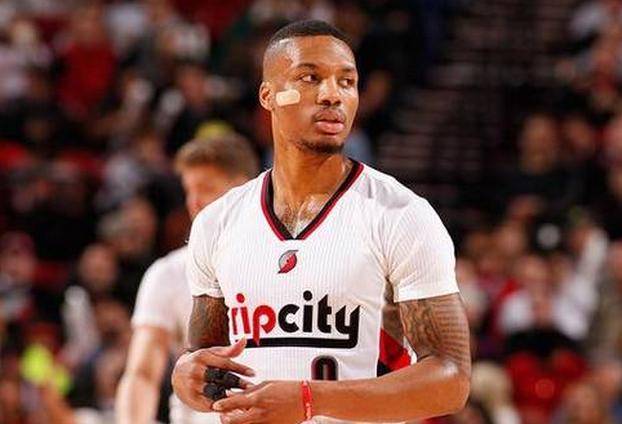 低位防守期 低位防守期